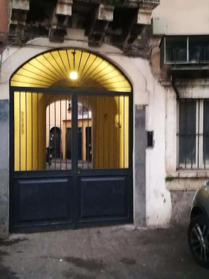 Carlo'S Home Catania Italy